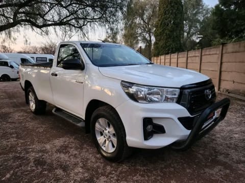 2018 TOYOTA HILUX 2.4GD-6 SRX 4x4