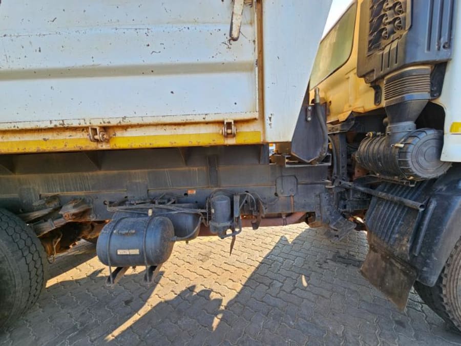 2015 HINO 500-1626 TIPPER 6M3 (SN5692) — photo 11