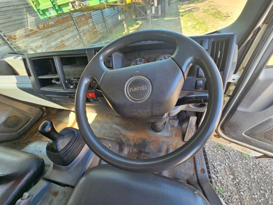 2014 ISUZU NPR 300 DROPSIDE/PERSONNEL CARRIER (IS854) — photo 13