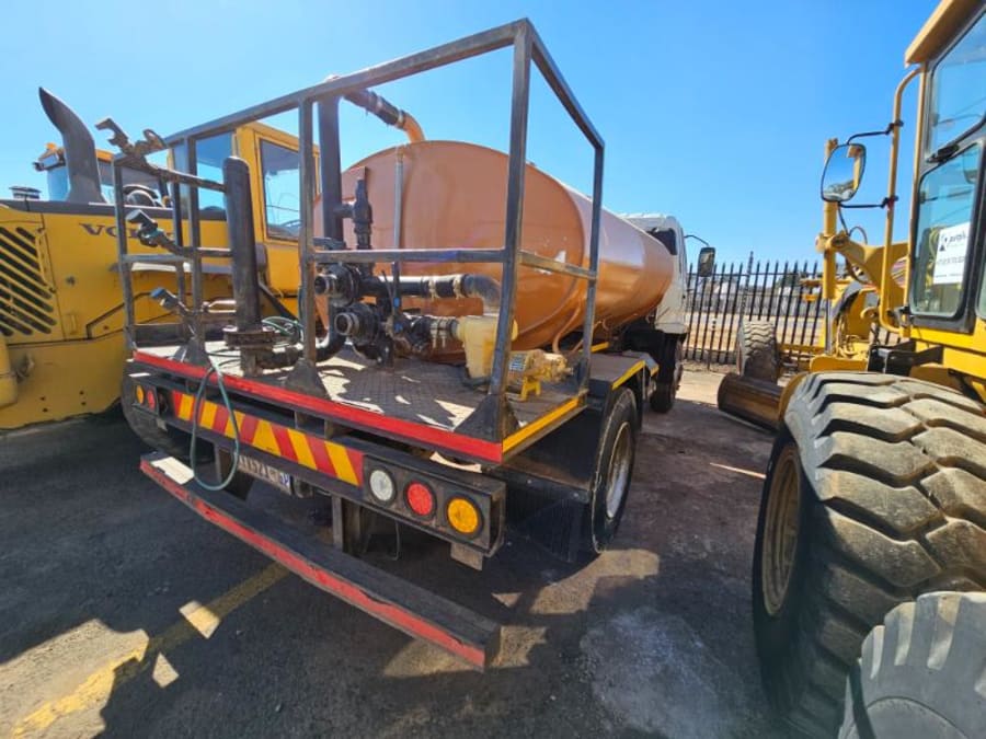 2008 FUSO FM15-253 6000L WATER BOWSER (A1230) — photo 8