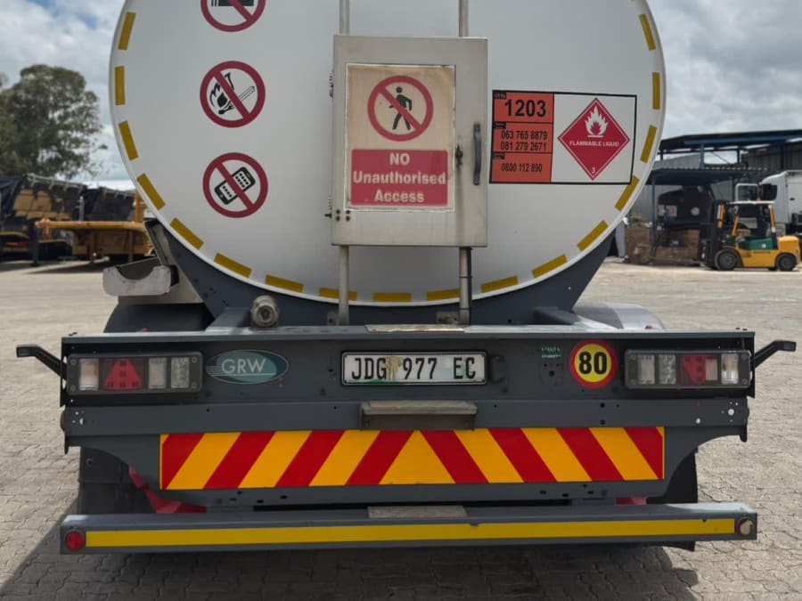 2018 GRW TRIDEM FUEL TANKER (SN5746) — photo 5