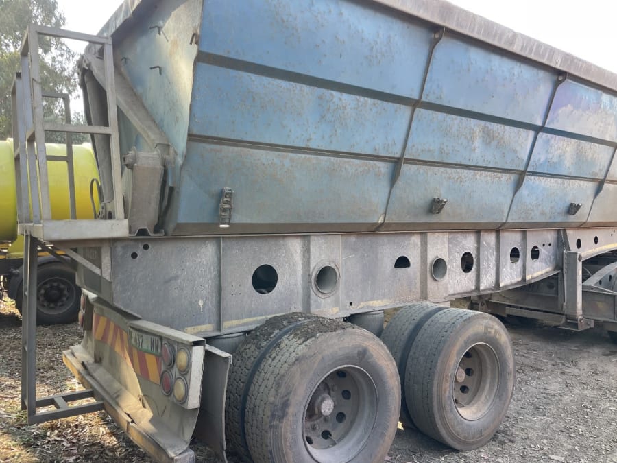 2014 AFRIT LINK SIDE TIPPER (SN5690) — photo 3