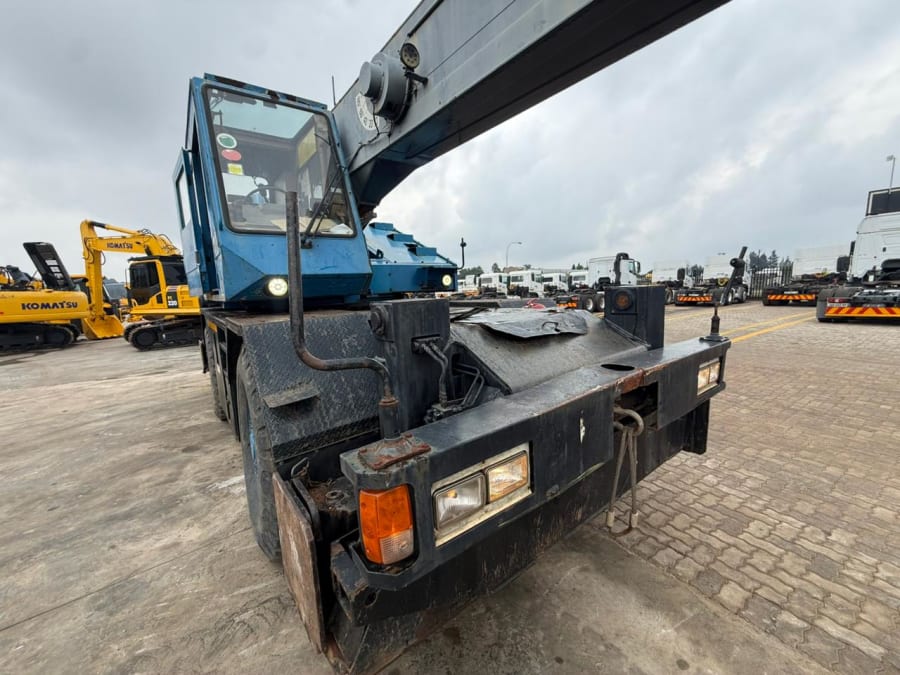 1996 TANDO TRM200 MOBILE CRANE (IS975) — photo 6