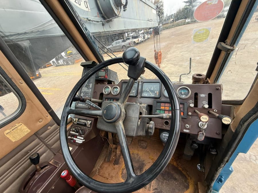1996 TANDO TRM200 MOBILE CRANE (IS975) — photo 8