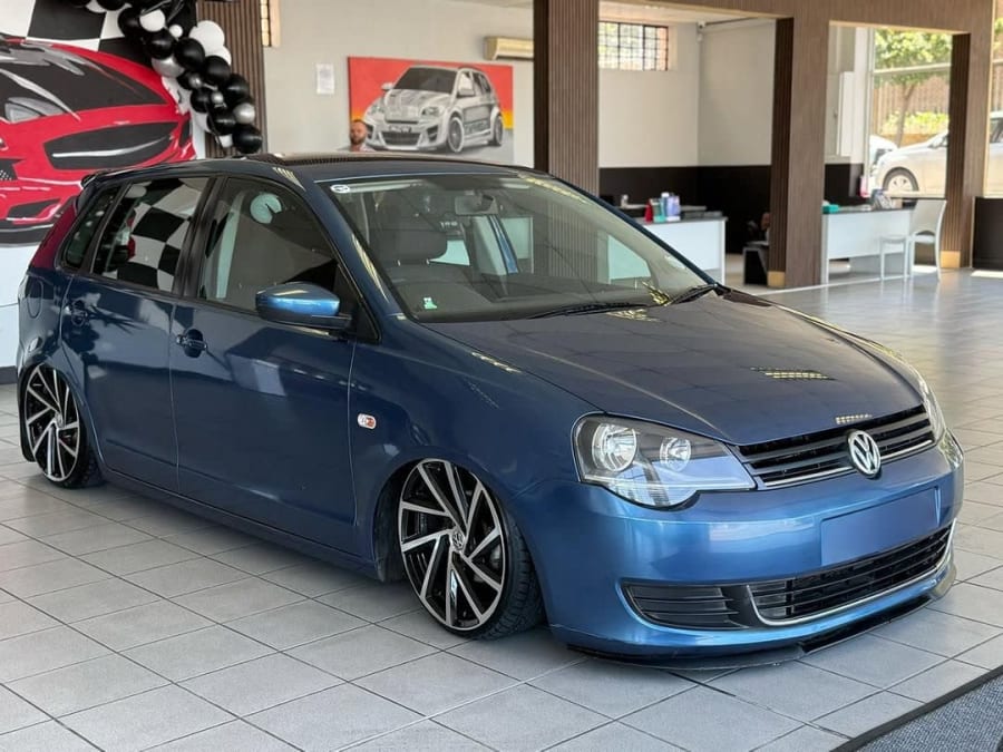 2017 VW POLO VIVO 1.4 TREND-LINE — photo 1