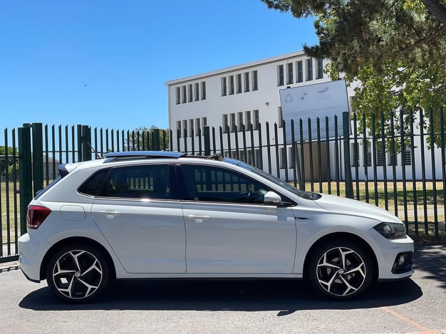 2018 VW POLO 1.0 TSI RLINE — photo 4