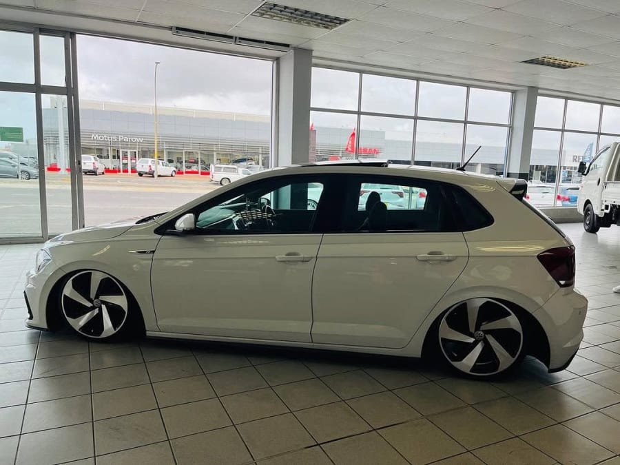 2021VW POLO 1.0 TSI RLINE — photo 4