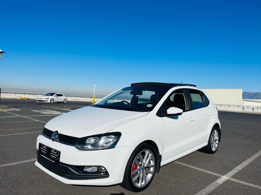 2015 VW POLO 1.2 TSI HIGHLINE — photo 3