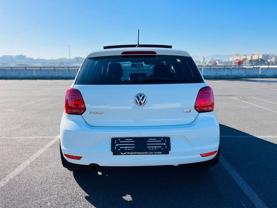 2015 VW POLO 1.2 TSI HIGHLINE — photo 14