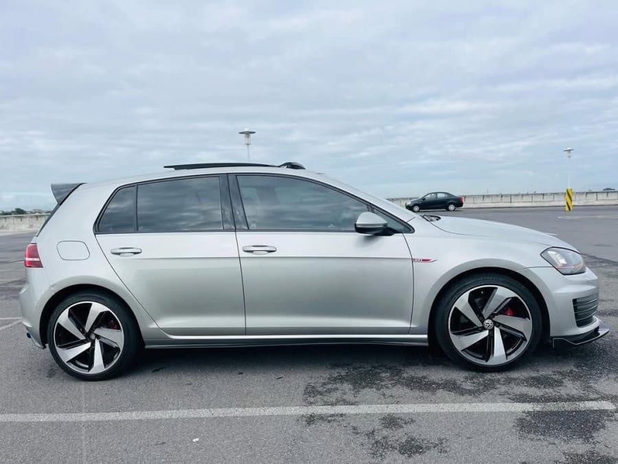 2015 VW GOLF 7 2.0 GTI DSG — photo 5