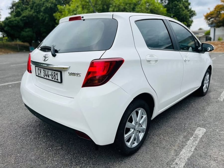 2015 TOYOTA YARIS 1.3 XS CVT — photo 7