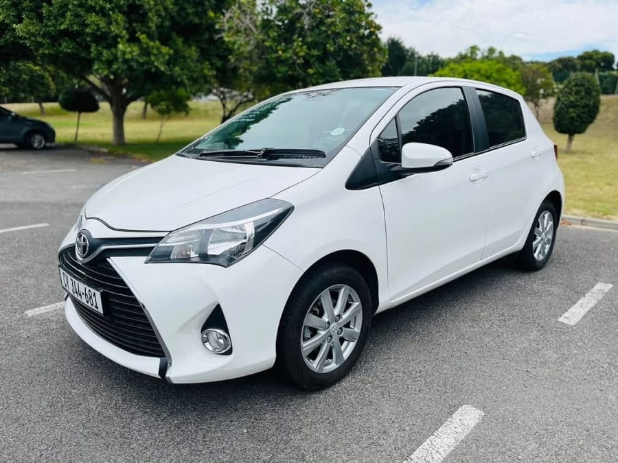 2015 TOYOTA YARIS 1.3 XS CVT — photo 8