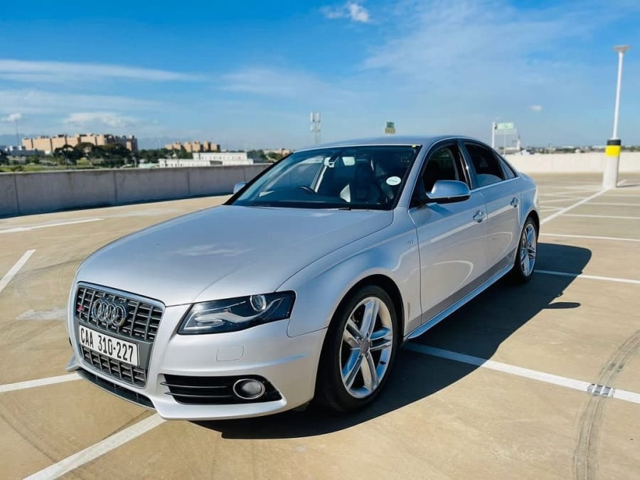 2011 AUDI S4 3.0 TFSI QUATTRO S-TRONIC — photo 3