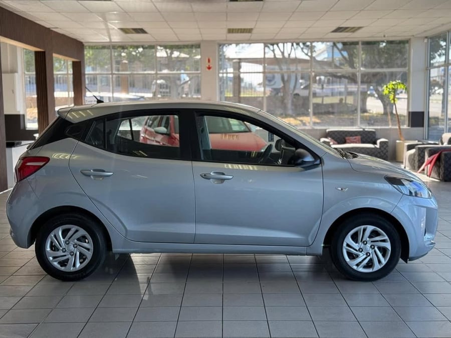 2023 HYUNDAI GRAND i10 1.0 MOTION — photo 6