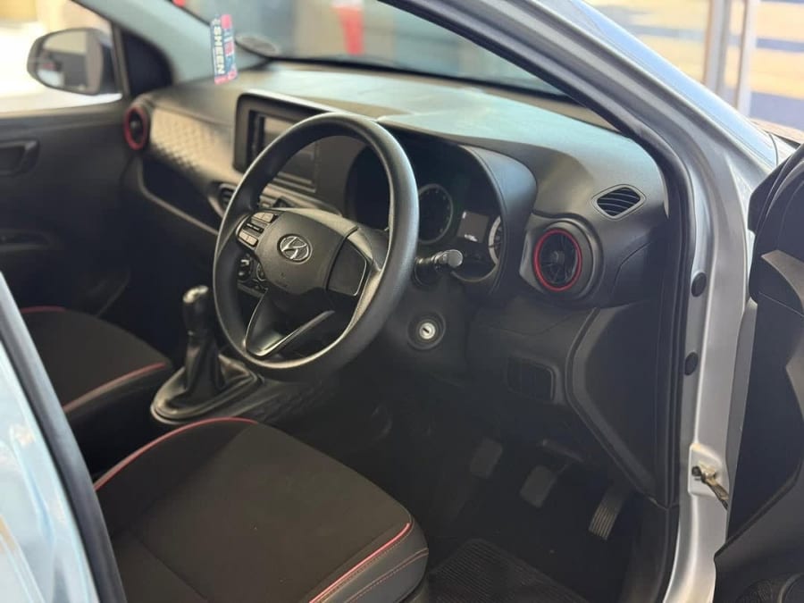 2023 HYUNDAI GRAND i10 1.0 MOTION — photo 8