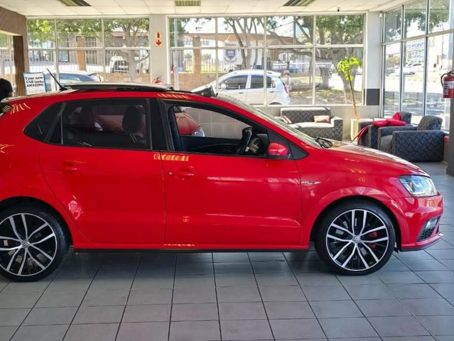 2016 VW POLO GTi 1.8 DSG — photo 7