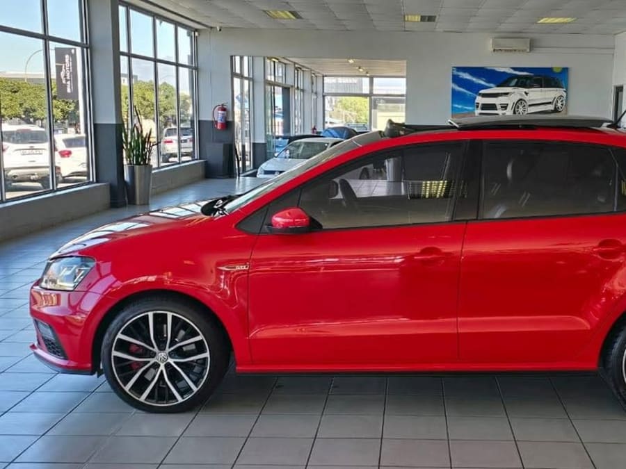 2016 VW POLO GTi 1.8 DSG — photo 8