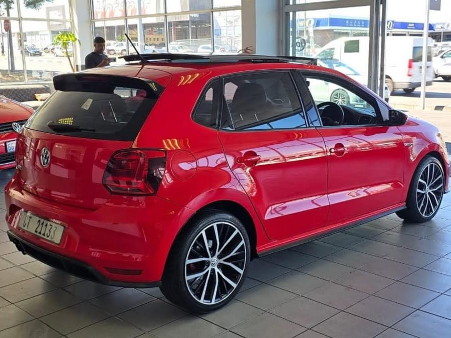 2016 VW POLO GTi 1.8 DSG — photo 9