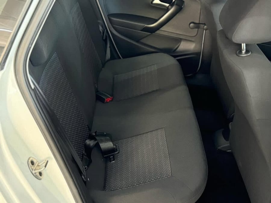 2019 VW POLO VIVO 1.4 TRENDLINE — photo 7