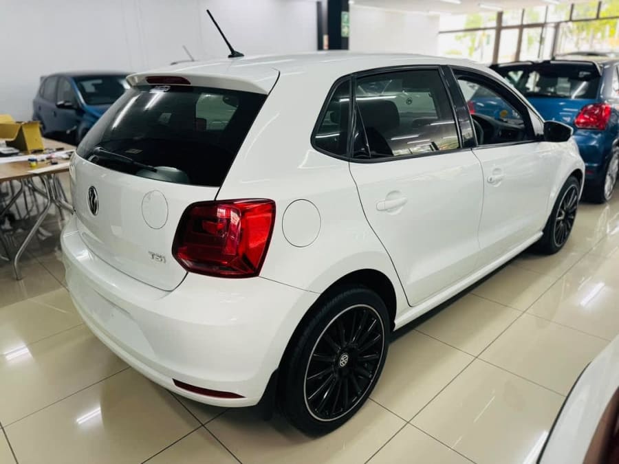 2014 VW POLO TSI 1.2 TREND-LINE — photo 2