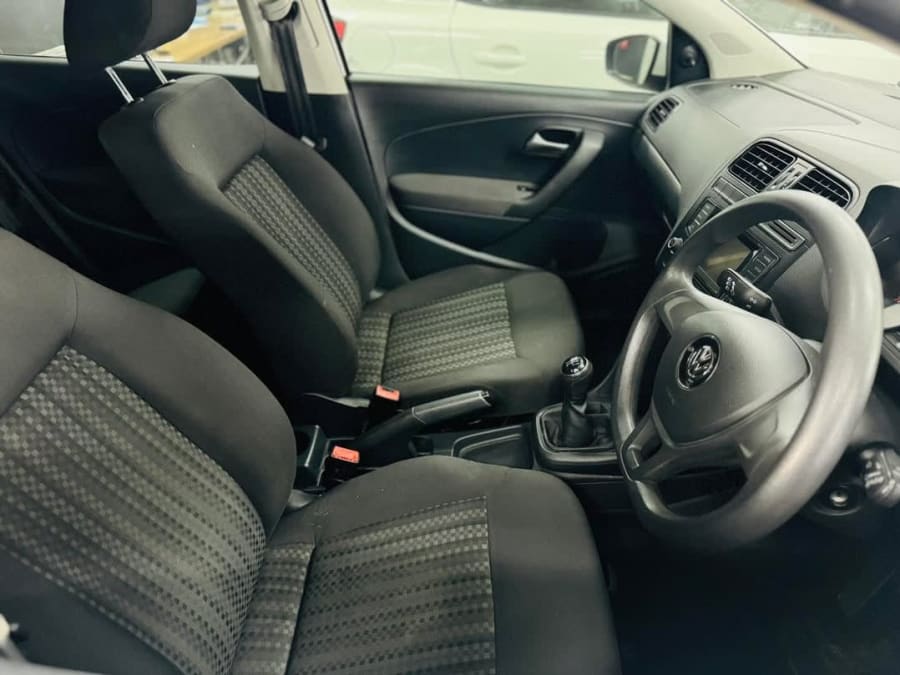 2014 VW POLO TSI 1.2 TREND-LINE — photo 11