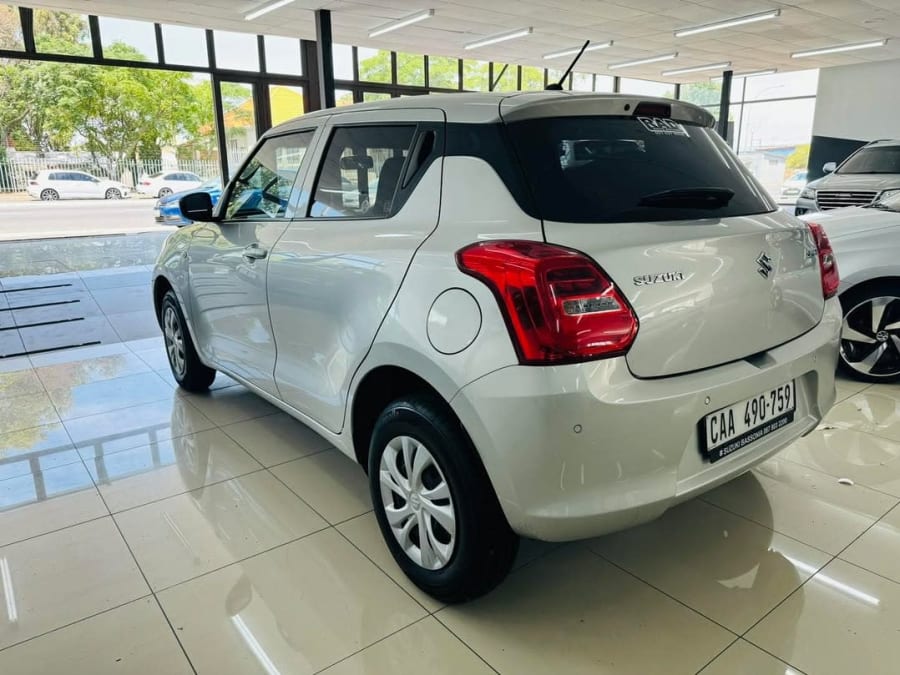 2023 SUZUKI SWIFT 1.2 GA — photo 4