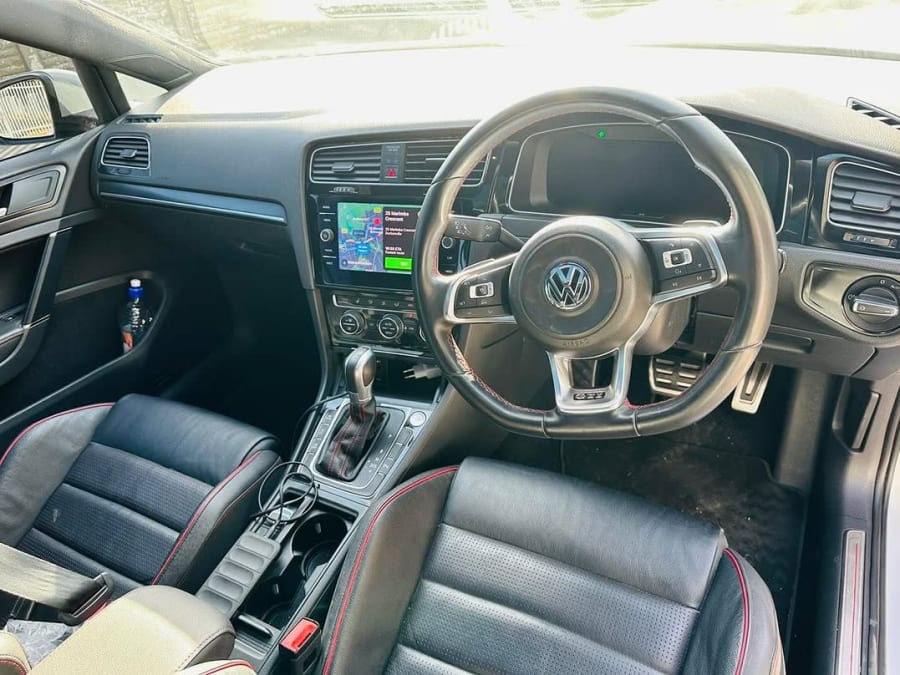 2018 VW GOLF 7.5 GTI 2.0 DSG — photo 10