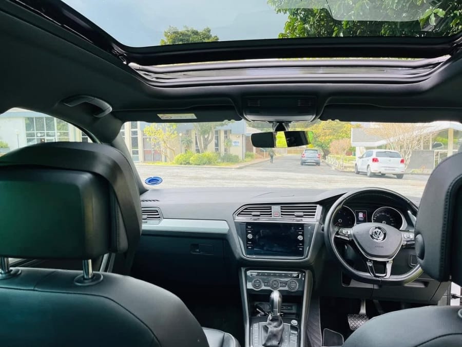 2019 VW TIGUAN 1.4 TSI COMFORTLINE RLINE DSG — photo 9