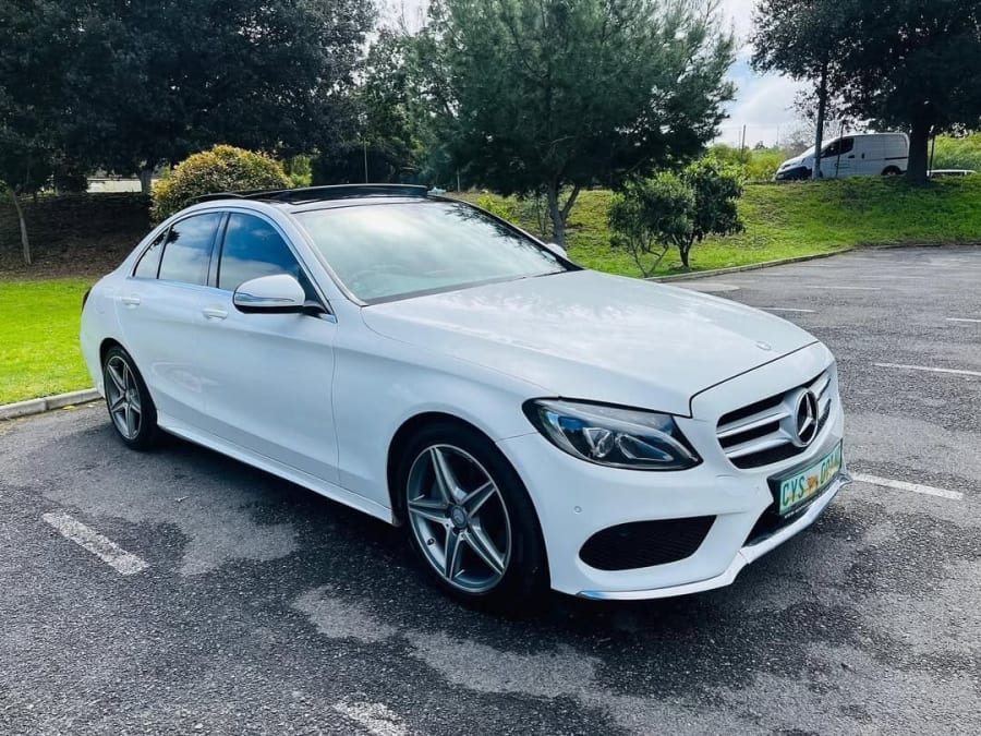 2015 MERCEDES BENZ C200 AMG LINE — photo 2