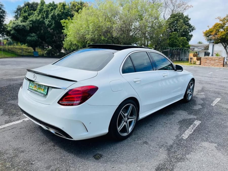 2015 MERCEDES BENZ C200 AMG LINE — photo 5