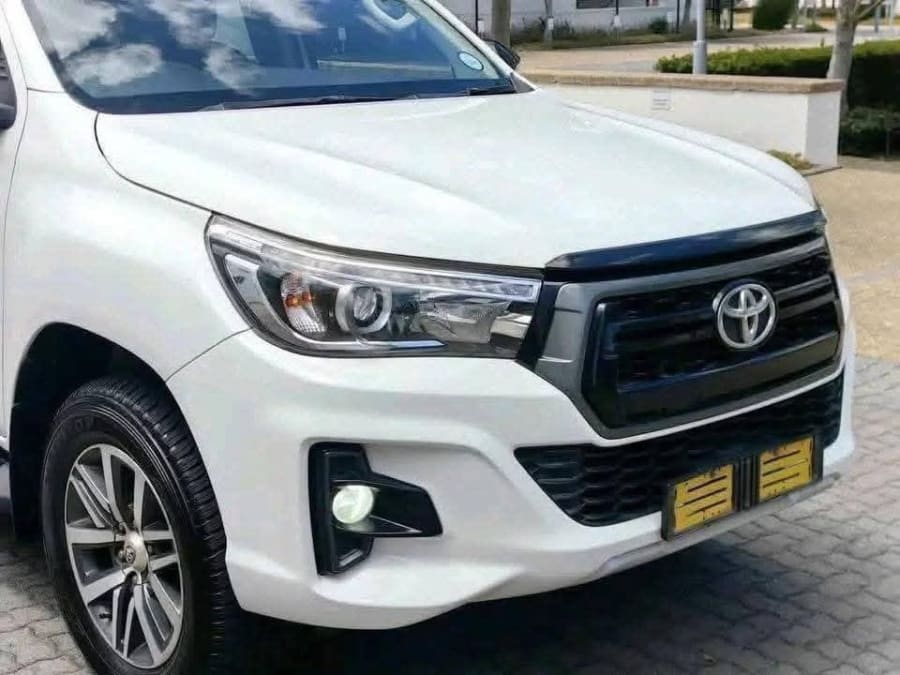 Toyota Hilux 2019 — photo 6