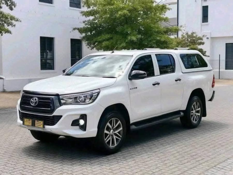 Toyota Hilux 2019 — photo 7