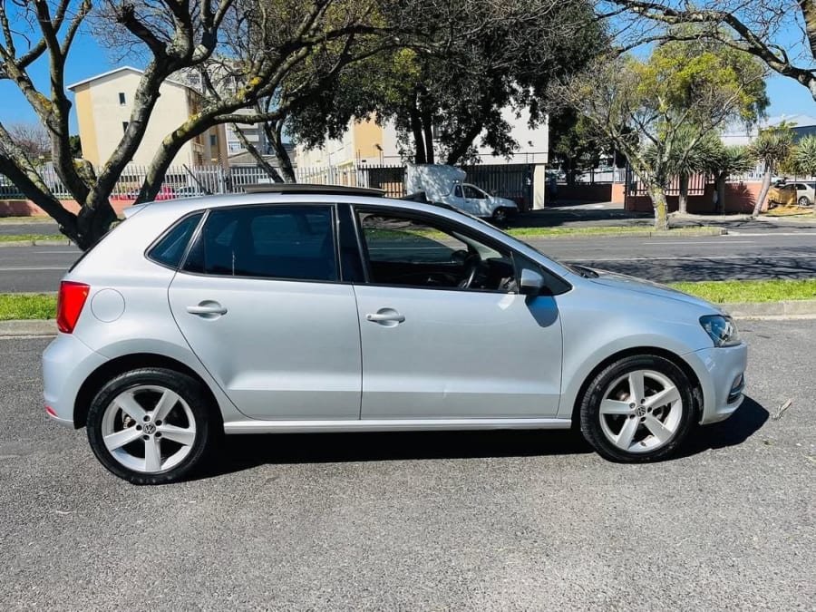 2016 VW POLO 1.2 TSI COMFORTLINE — photo 2
