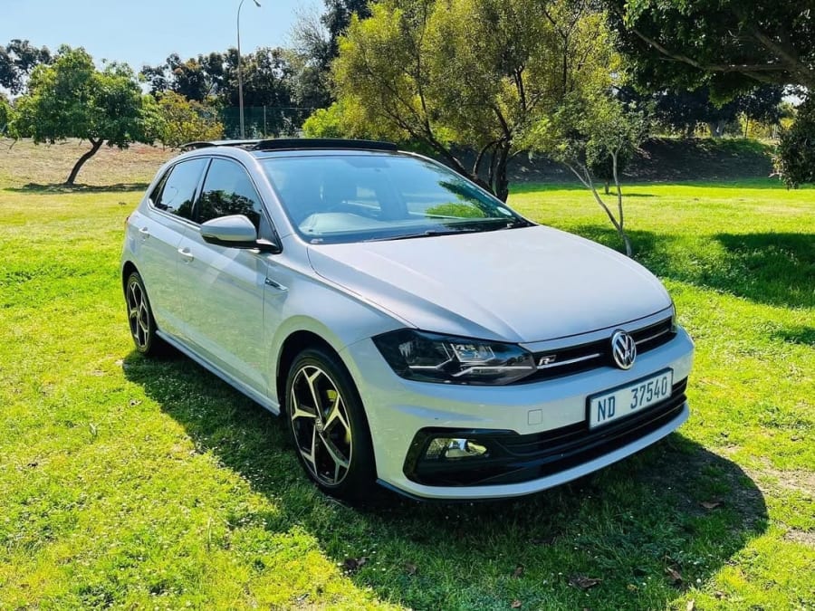 2019 VW POLO 1.0 TSI COMFORTLINE RLINE — photo 2