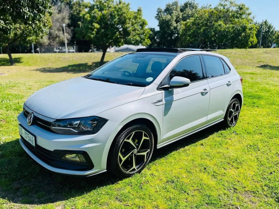 2019 VW POLO 1.0 TSI COMFORTLINE RLINE — photo 3