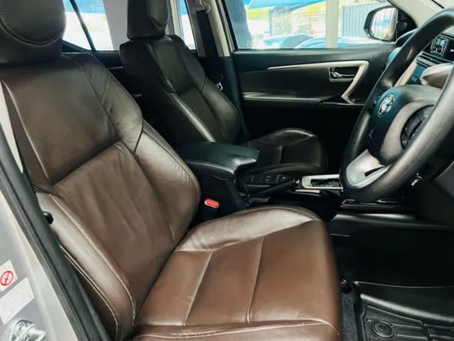 2019 Toyota Fortuner 2.4 GD-6 4x4 Auto — photo 6