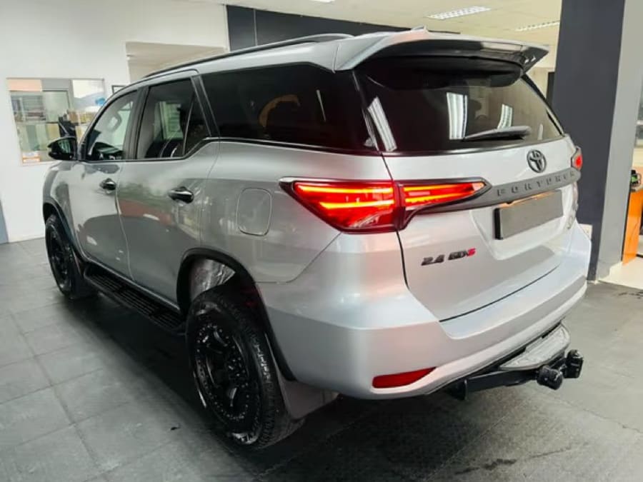 2019 Toyota Fortuner 2.4 GD-6 4x4 Auto — photo 10