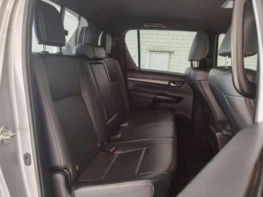 2022 Toyota Hilux 2.8 GD-6 Legend RS 4x4 Double Cab — photo 8