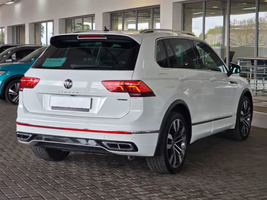 2022 Volkswagen Tiguan 2.0 TSI R-Line 4Motion DSG Auto (162kW) — photo 10