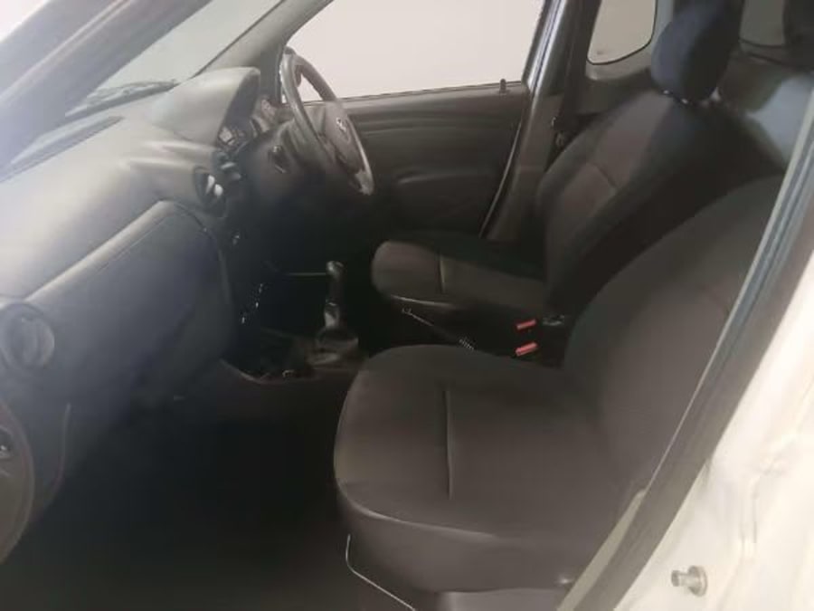 2021 Nissan NP200 1.6 A/C Safety Pack — photo 7