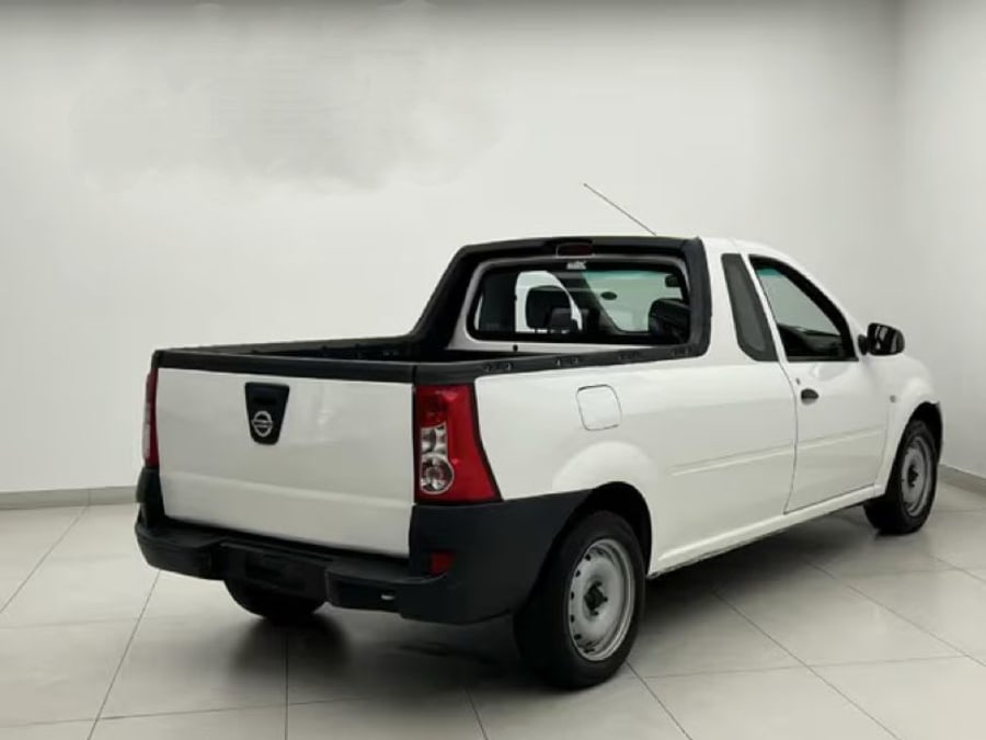 2020 Nissan NP200 1.6 — photo 10