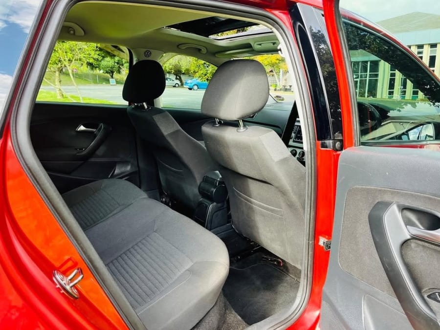 2016 VW POLO 1.2 TSI HIGHLINE — photo 5