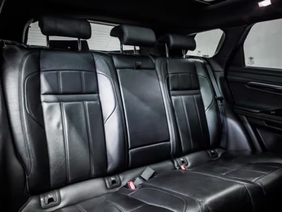 2019 Land Rover Range Rover Evoque 2.0 D S (132kW) | D180 — photo 8