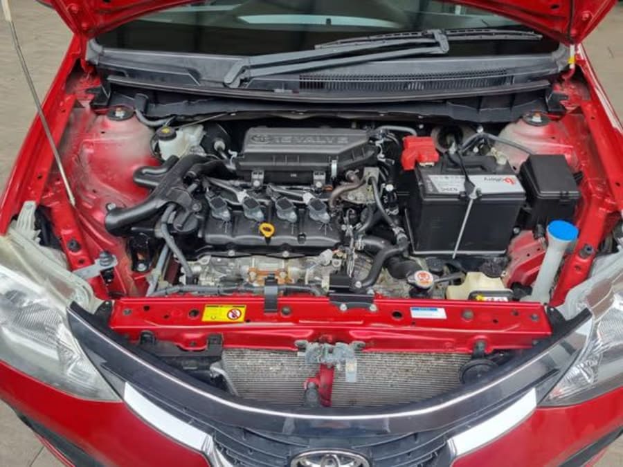 2020 Toyota Etios 1.5 XS — photo 2