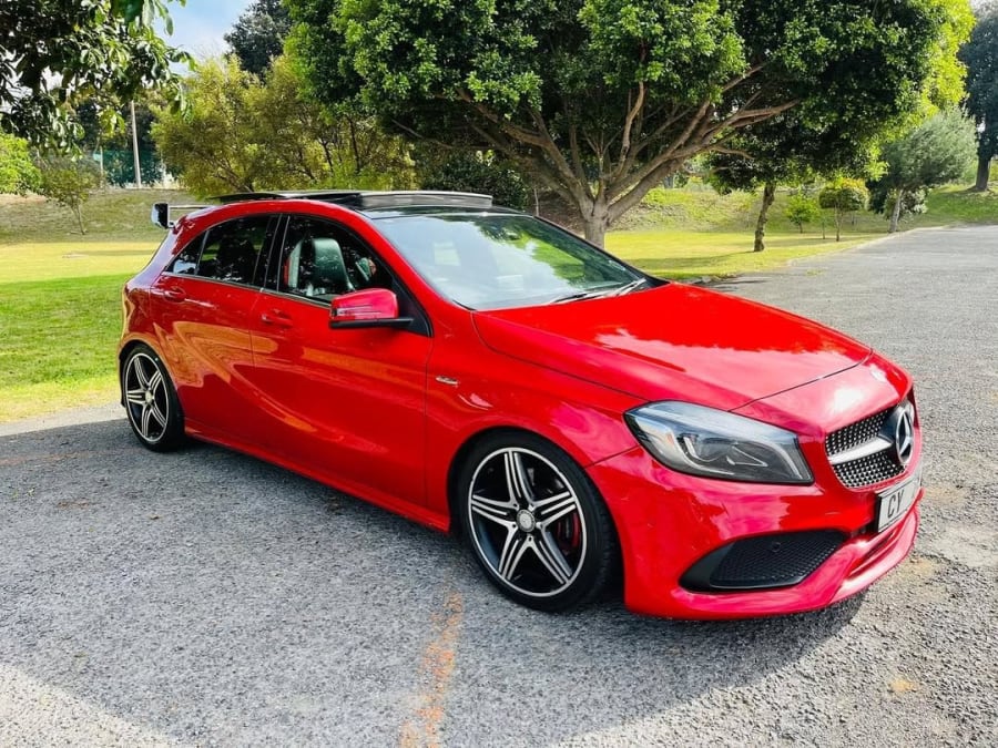2017 MERCEDES BENZ A250 AMG — photo 2