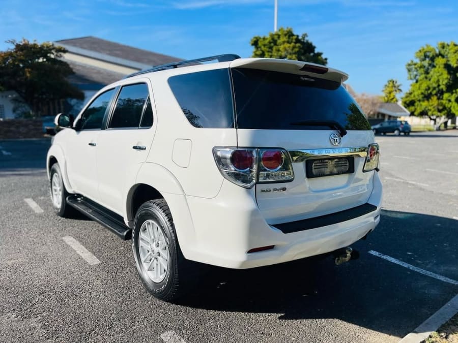 2014 TOYOTA FORTUNER 3.0 D4D — photo 7