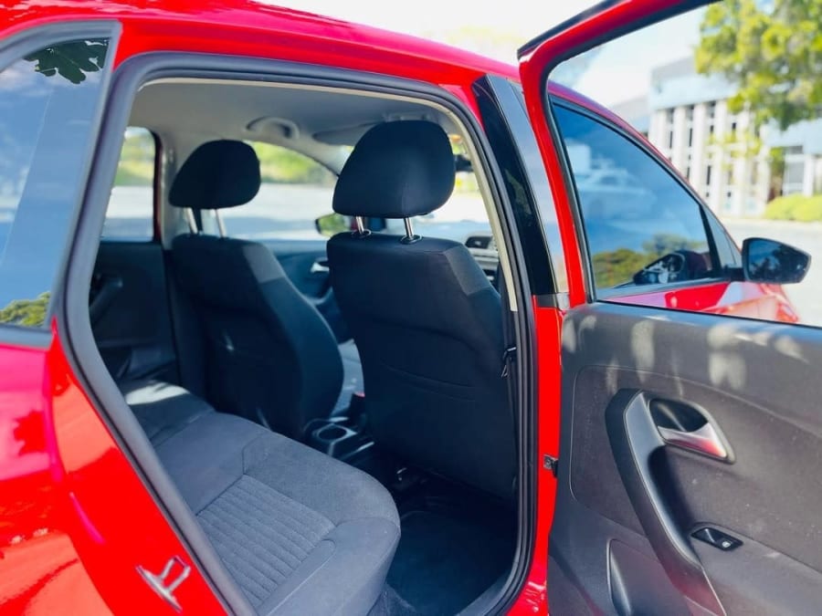 2013 VW POLO 1.6 COMFORTLINE — photo 8