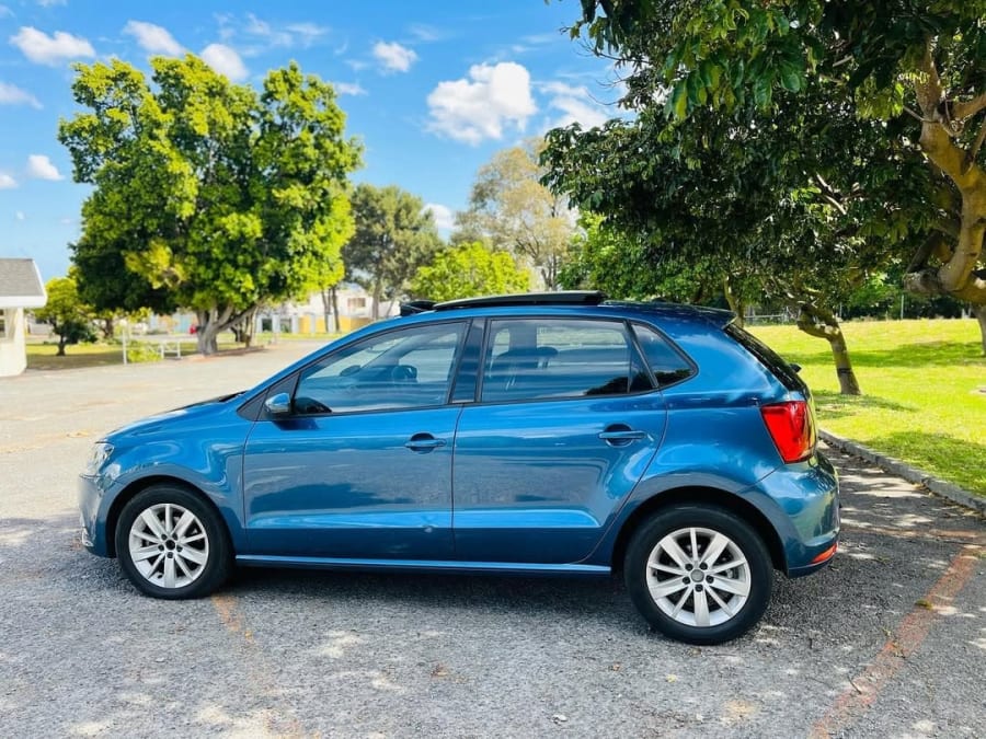 2017 VW POLO 1.2 TSI COMFORTLINE — photo 9