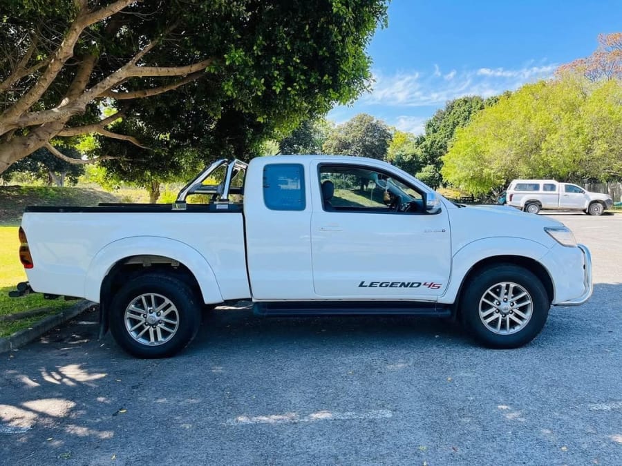 2015 TOYOTA HILUX 3.0 D4D LEGEND 45 EXTRA CAB — photo 5