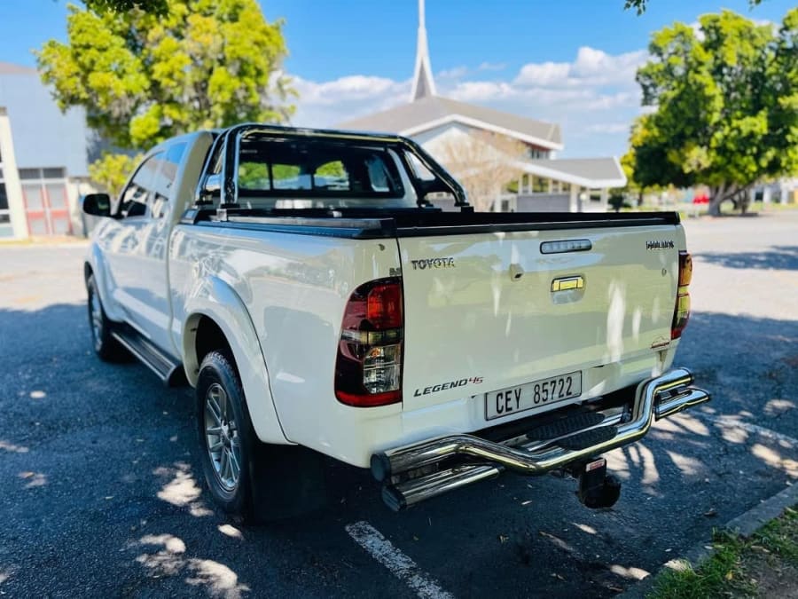 2015 TOYOTA HILUX 3.0 D4D LEGEND 45 EXTRA CAB — photo 7